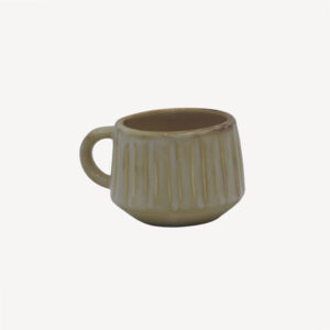 فنجان شیار دار کرم