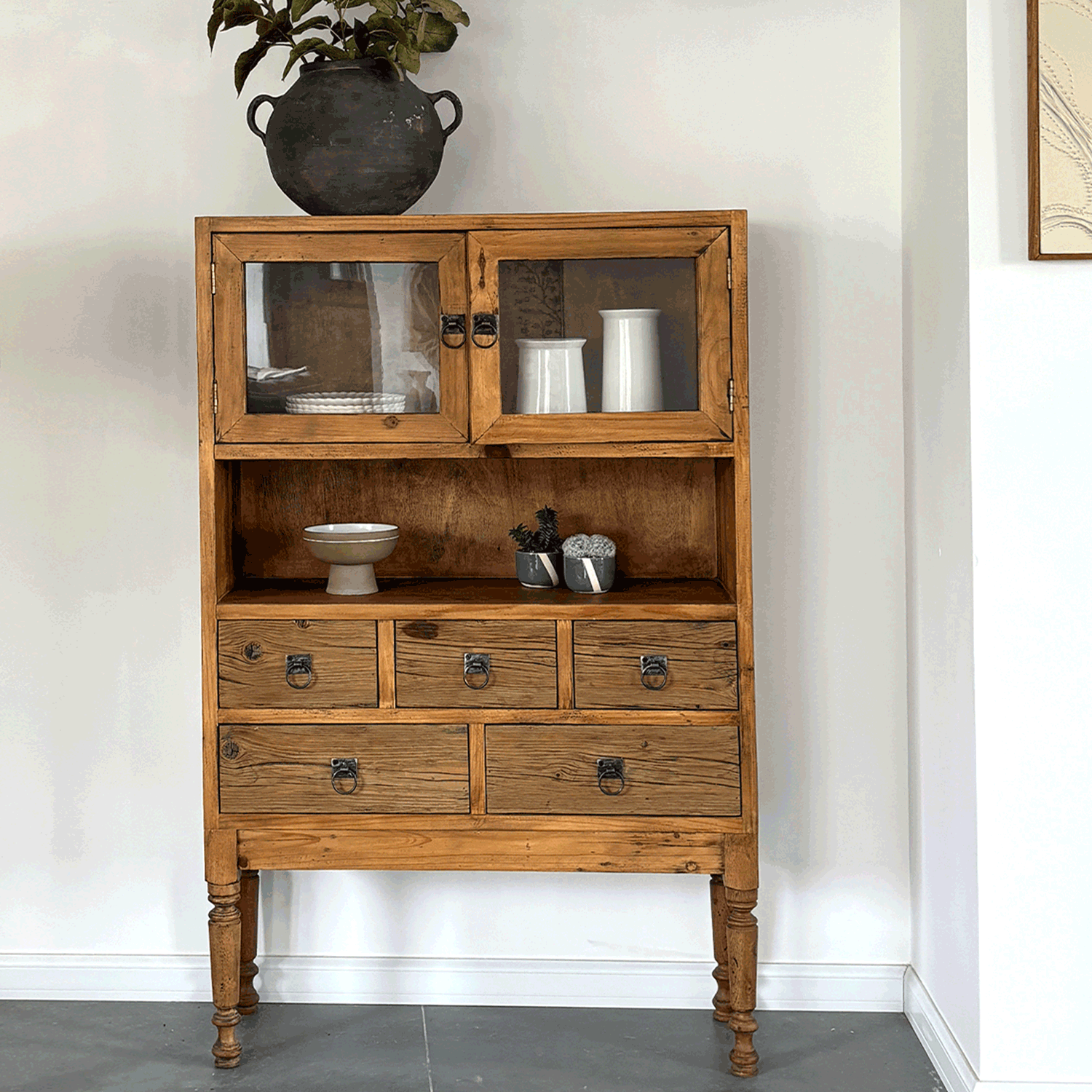 omid25 ویترین پایه خراطی - Image 1